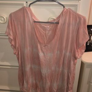 Soft & sexy peach tee